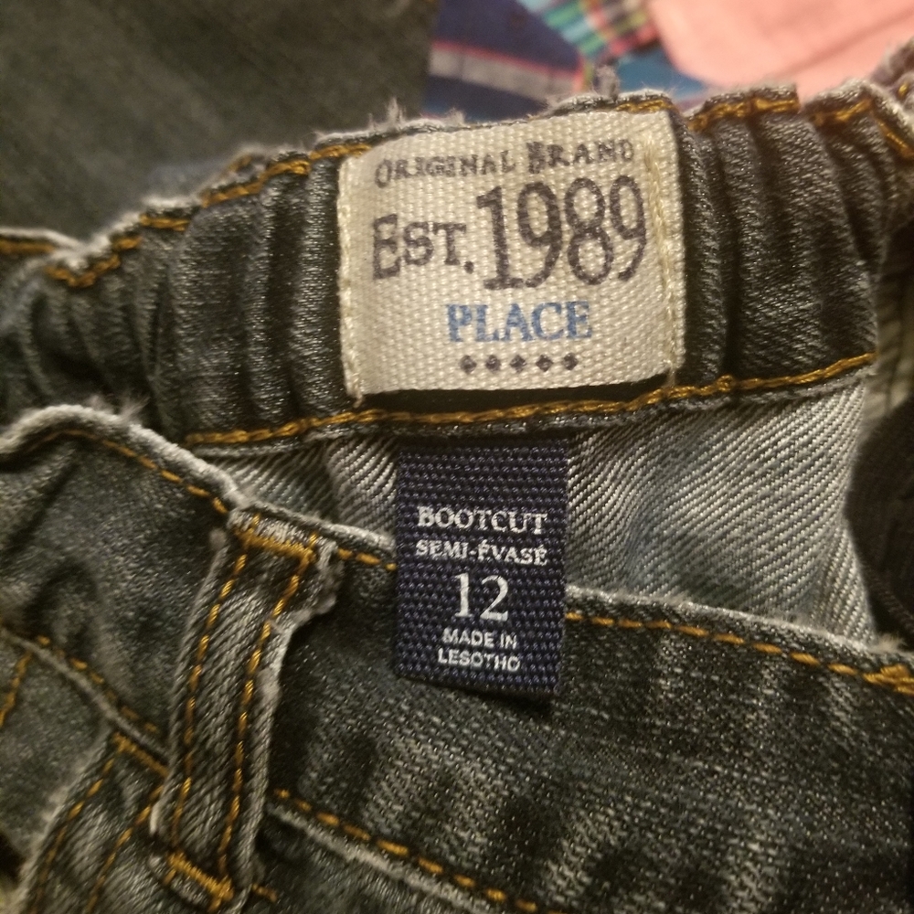 Jeans - Picture 3 of 3